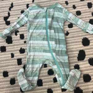 Kickee pants zippered sleeper